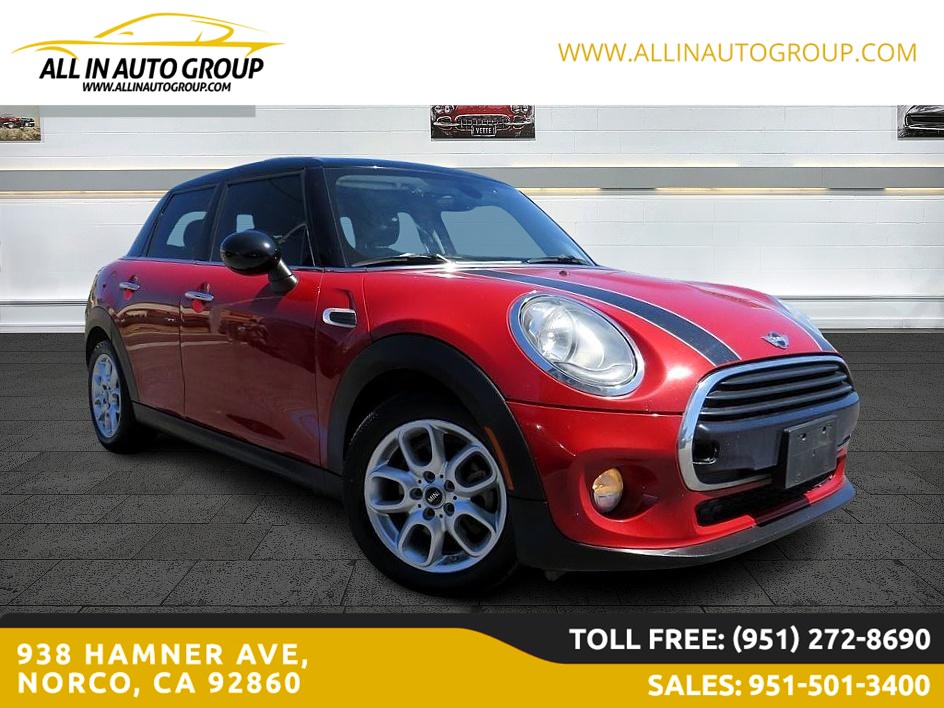 2017 MINI Hardtop 4 Door Cooper