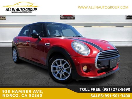 2017 MINI Hardtop 4 Door Cooper