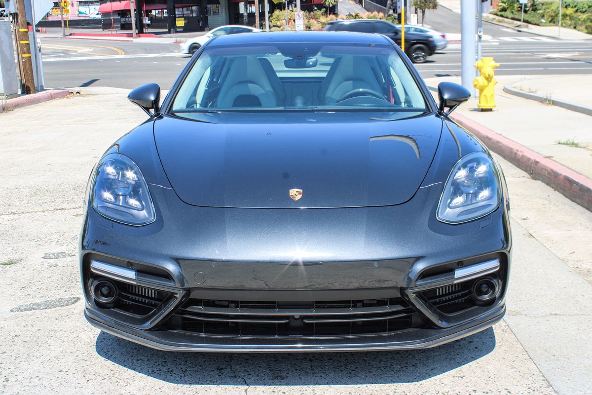 2019 Porsche Panamera Turbo S E-Hybrid photo 9