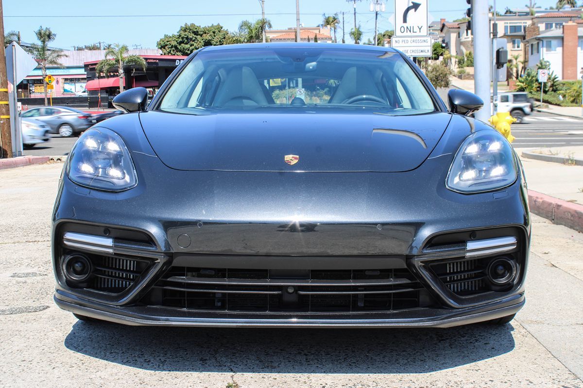 2019 Porsche Panamera Turbo S E-Hybrid photo 10
