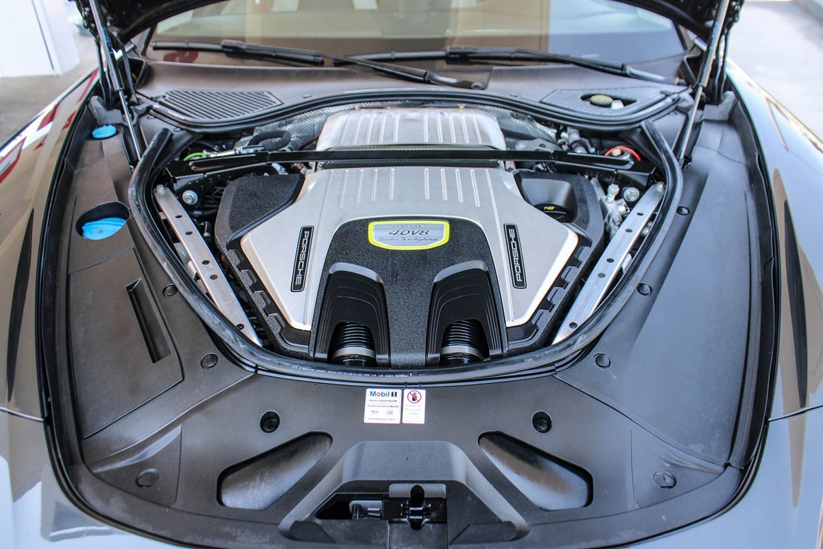 2019 Porsche Panamera Turbo S E-Hybrid photo 12