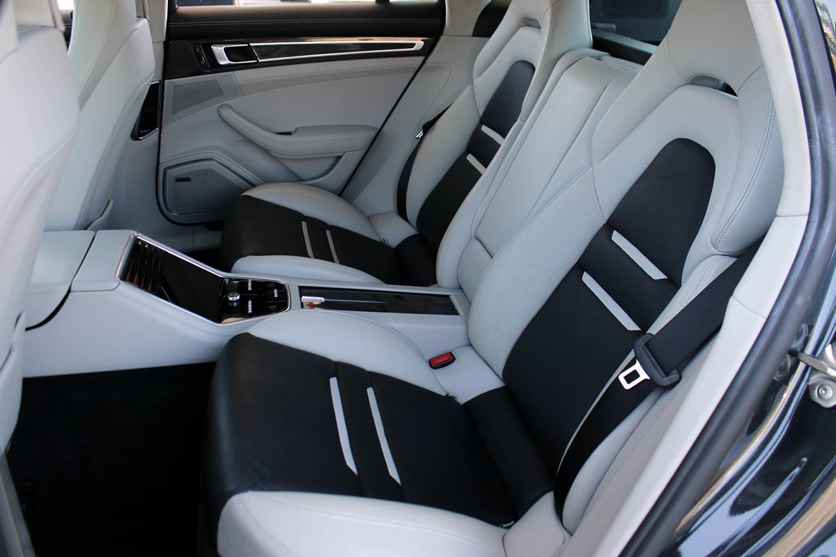 2019 Porsche Panamera Turbo S E-Hybrid photo 19
