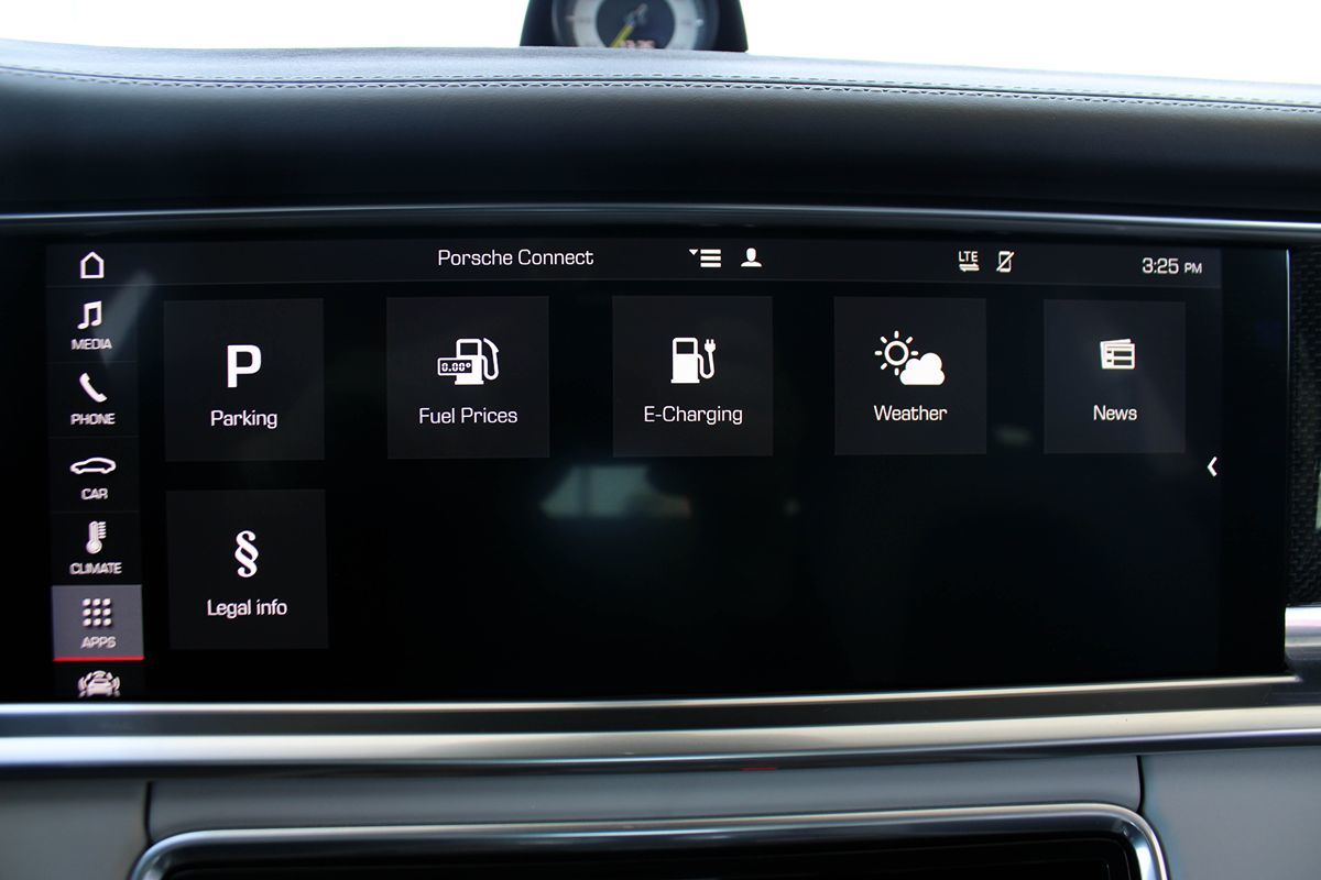 2019 Porsche Panamera Turbo S E-Hybrid photo 31