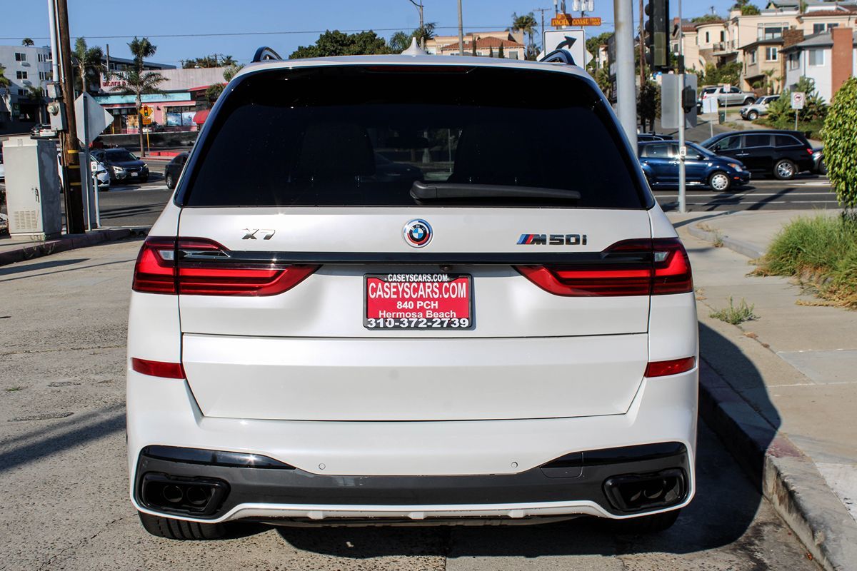 2022 Bmw X7 M50i photo 4