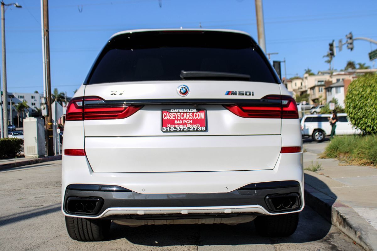 2022 Bmw X7 M50i photo 5