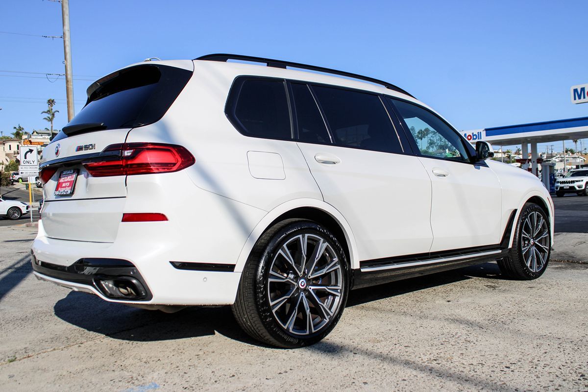 2022 Bmw X7 M50i photo 6