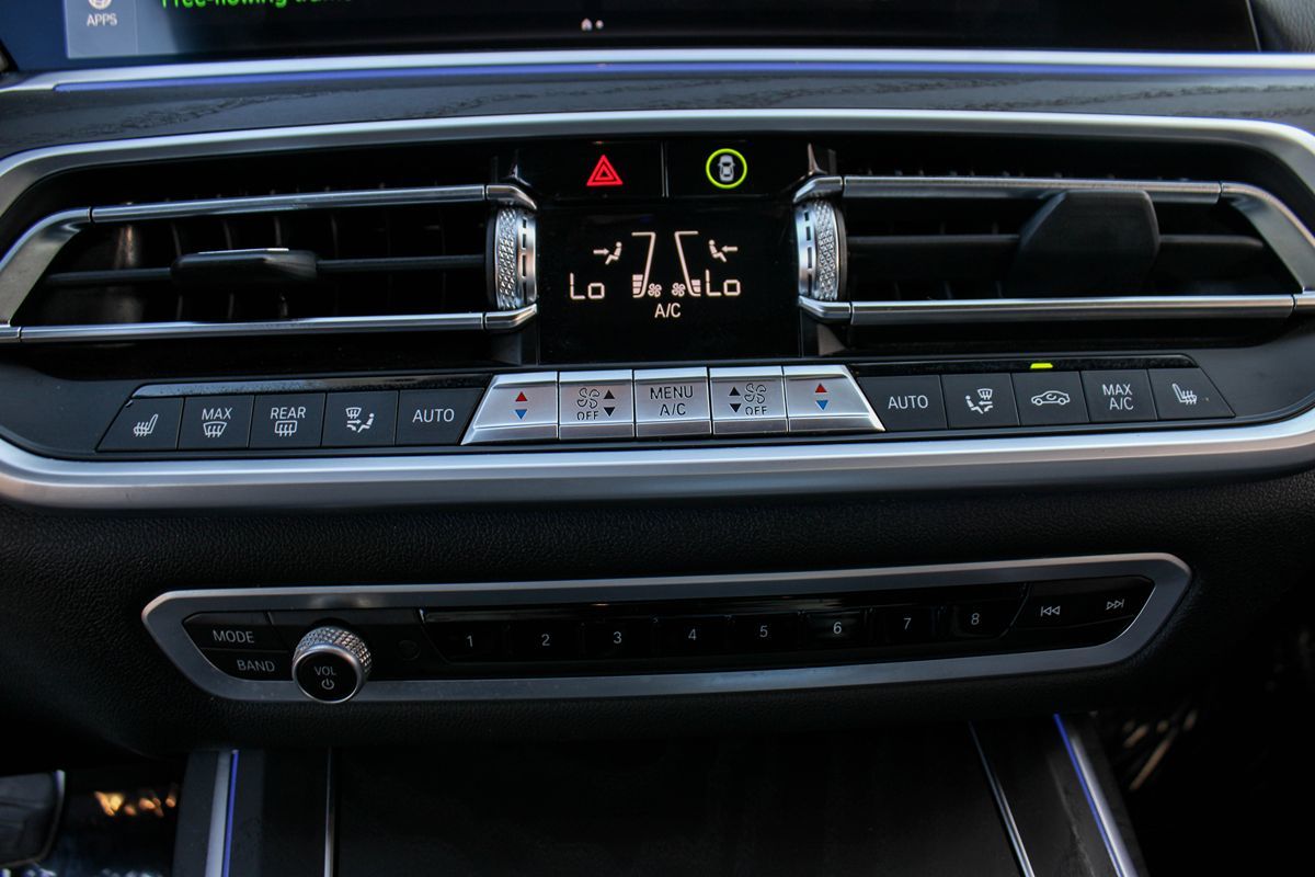 2022 Bmw X7 M50i photo 38