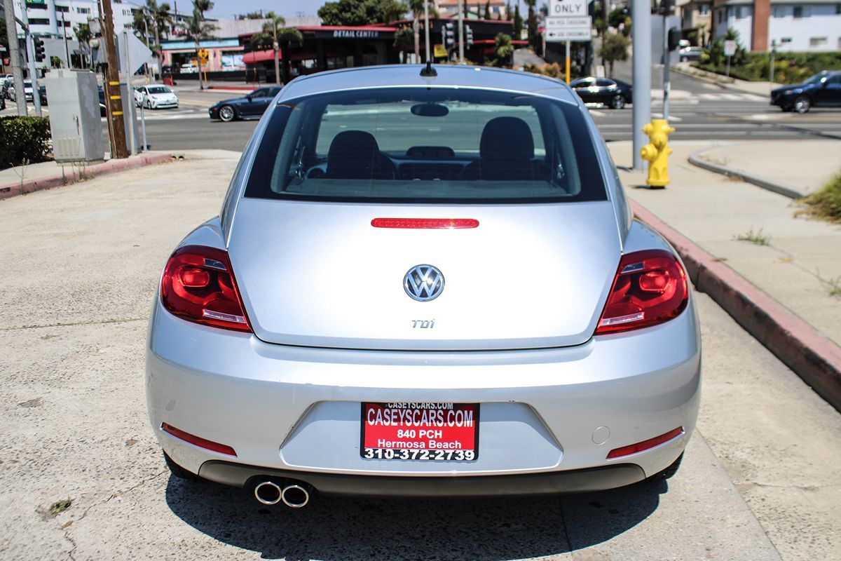 2014 Volkswagen Beetle TDI photo 3