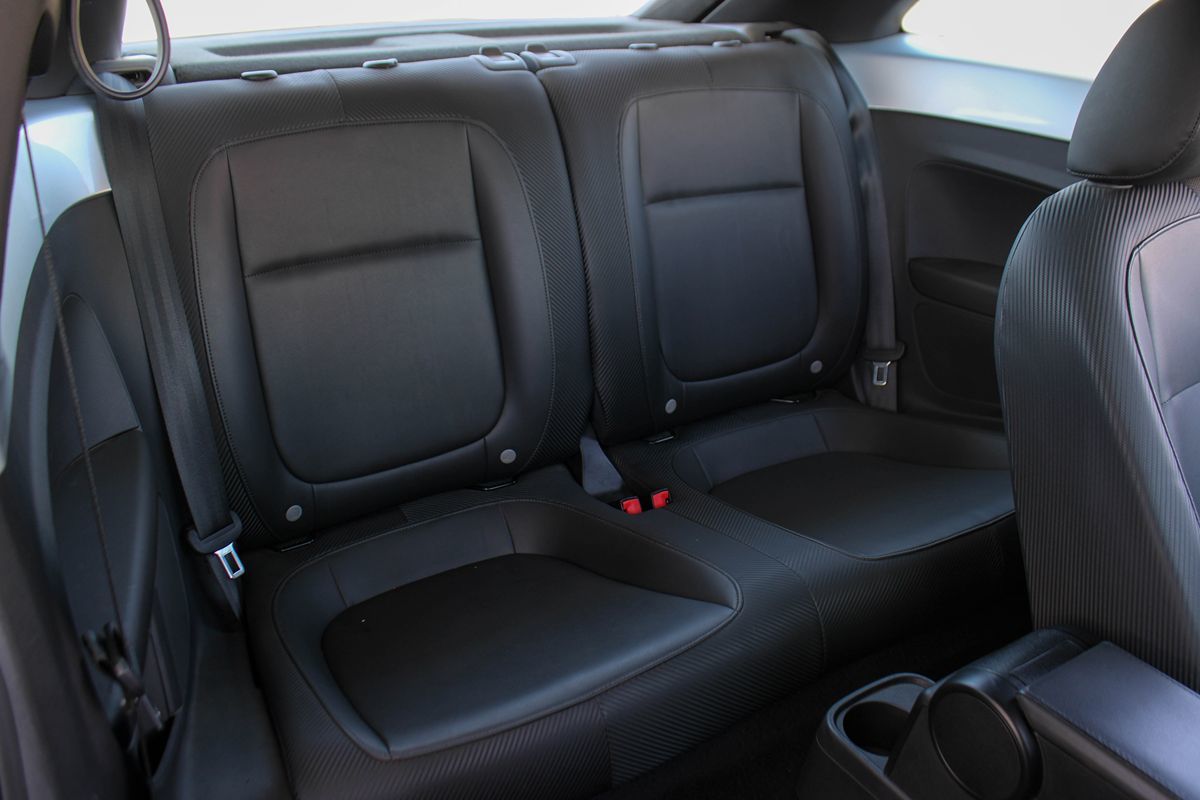 2014 Volkswagen Beetle TDI photo 19