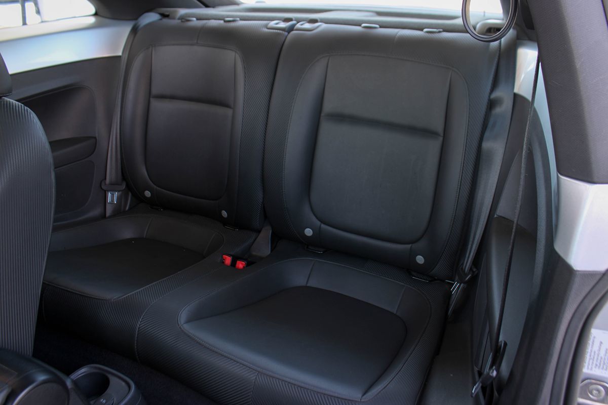 2014 Volkswagen Beetle TDI photo 20