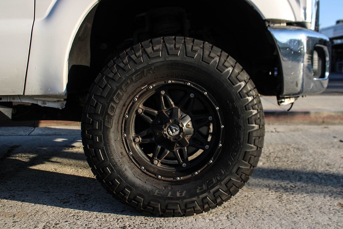 2015 Ford F-250 Lariat photo 37