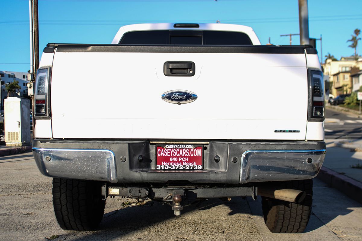 2015 Ford F-250 Lariat photo 4