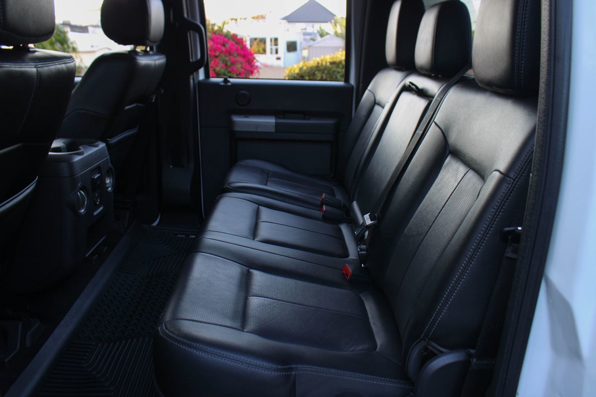 2015 Ford F-250 Lariat photo 18