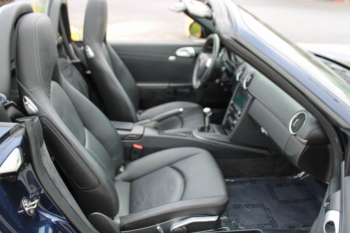 2009 Porsche Boxster photo 19