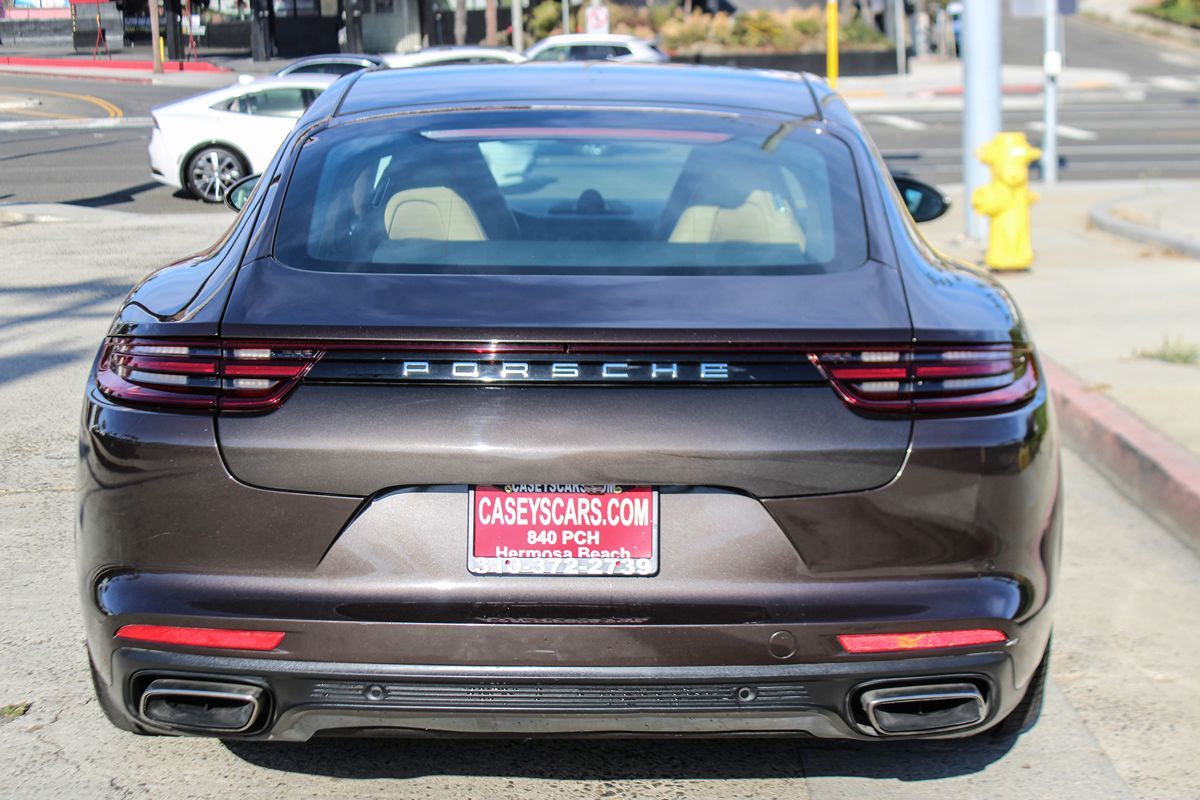 2018 Porsche Panamera 4 E-Hybrid photo 4