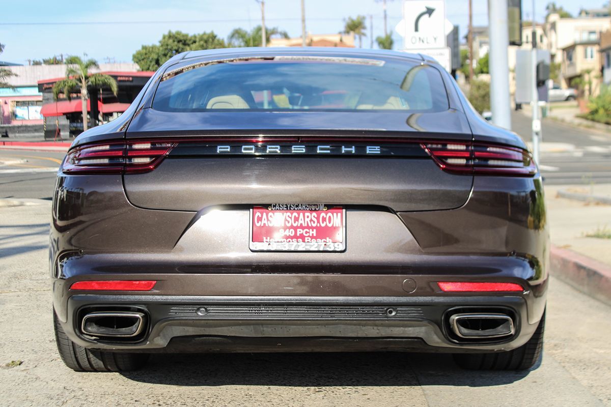 2018 Porsche Panamera 4 E-Hybrid photo 5