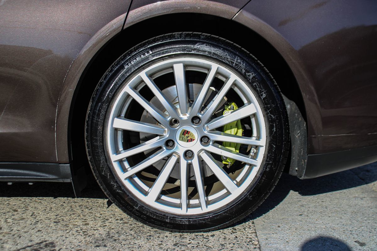 2018 Porsche Panamera 4 E-Hybrid photo 44