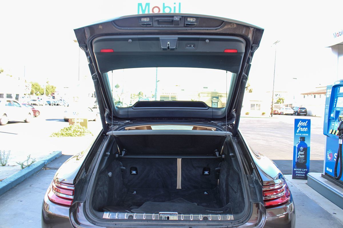 2018 Porsche Panamera 4 E-Hybrid photo 41