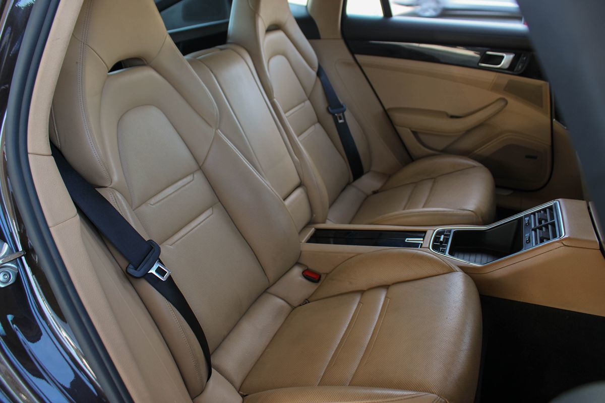 2018 Porsche Panamera 4 E-Hybrid photo 21