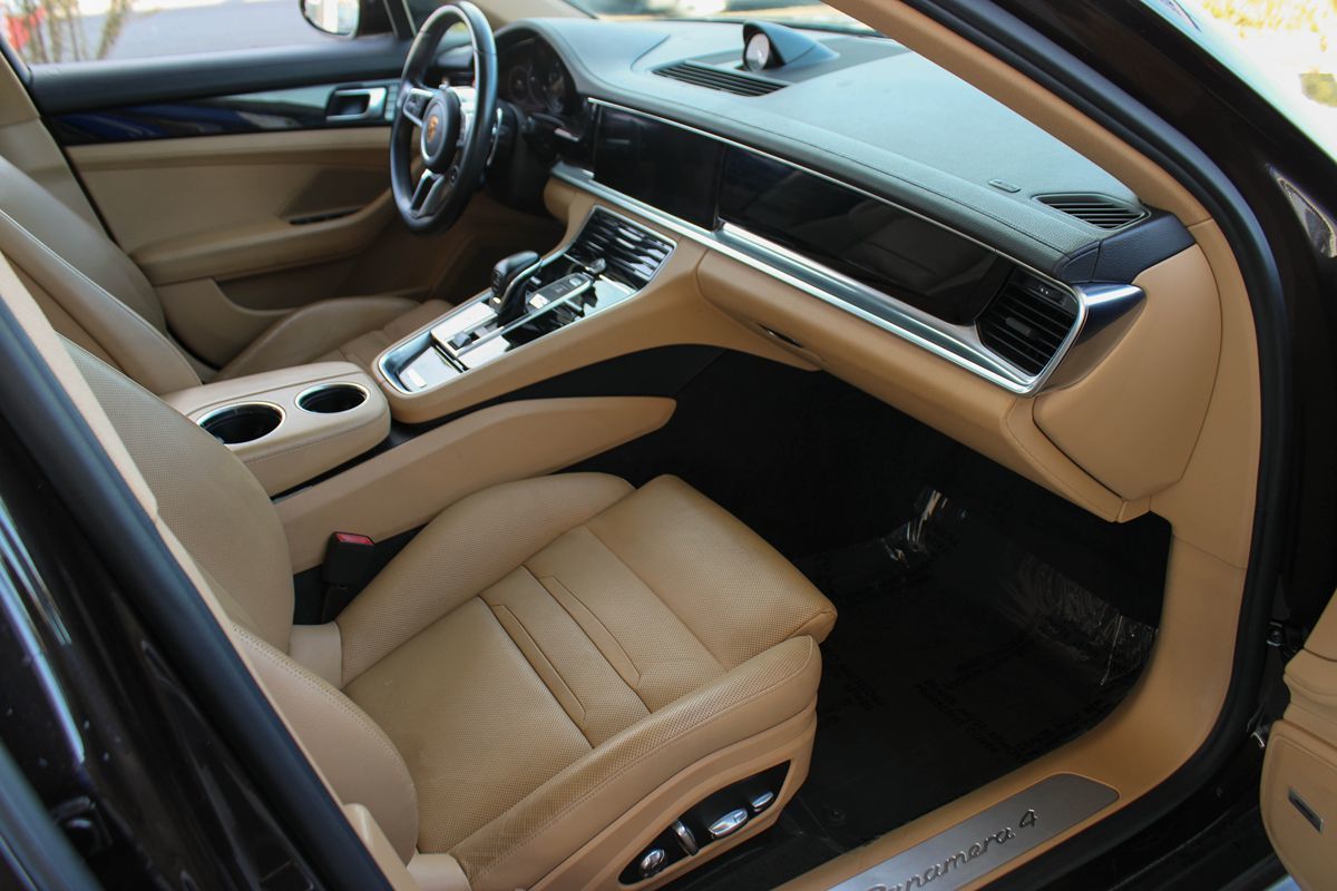 2018 Porsche Panamera 4 E-Hybrid photo 22