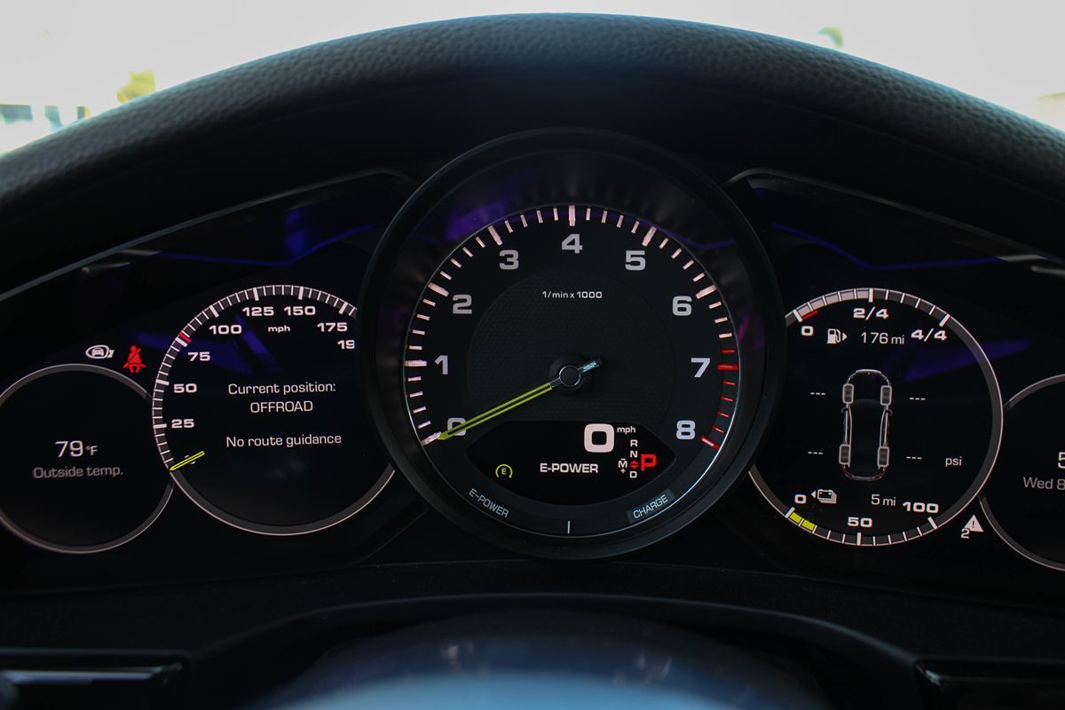 2018 Porsche Panamera 4 E-Hybrid photo 28