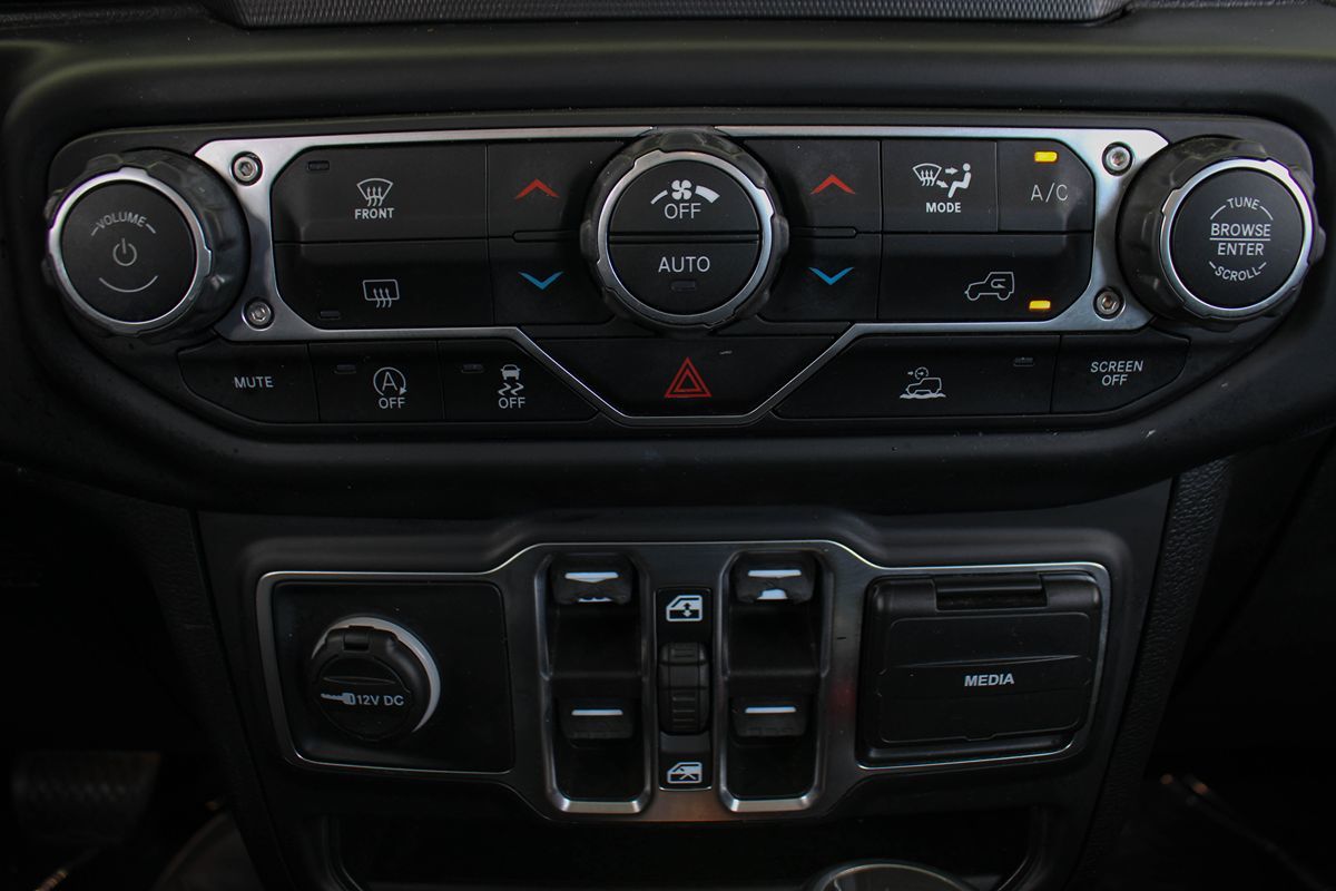 2021 Jeep Wrangler Unlimited Sport S photo 32