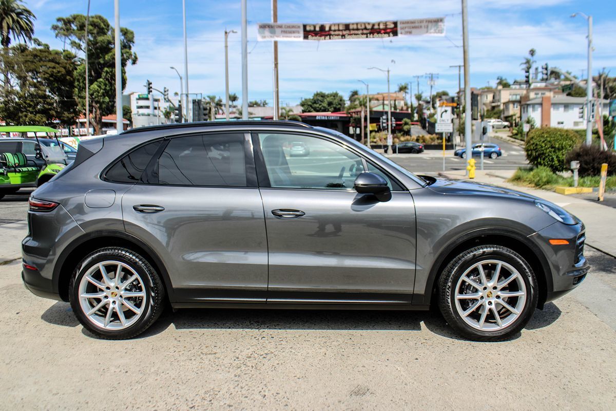 2019 Porsche Cayenne photo 6