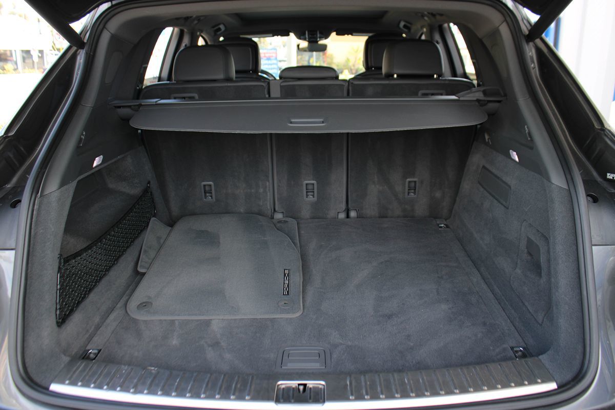 2019 Porsche Cayenne photo 26