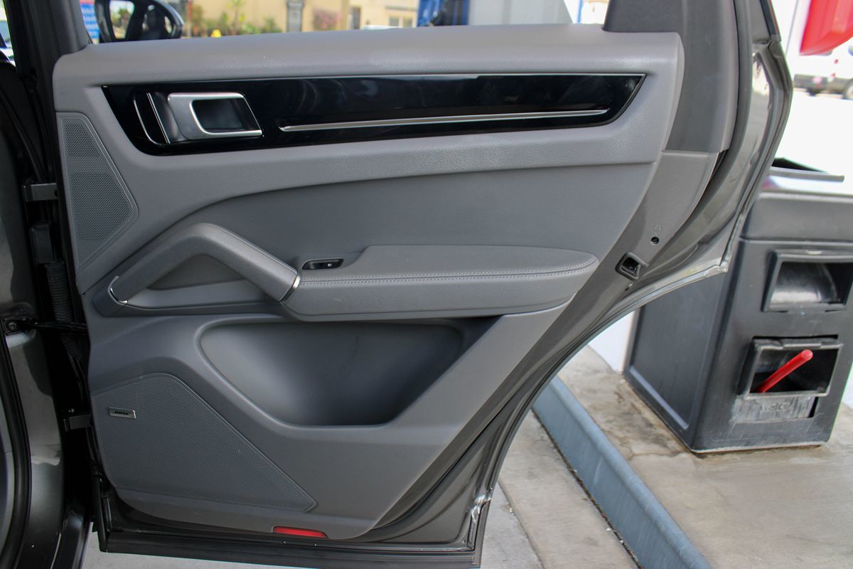 2019 Porsche Cayenne photo 43