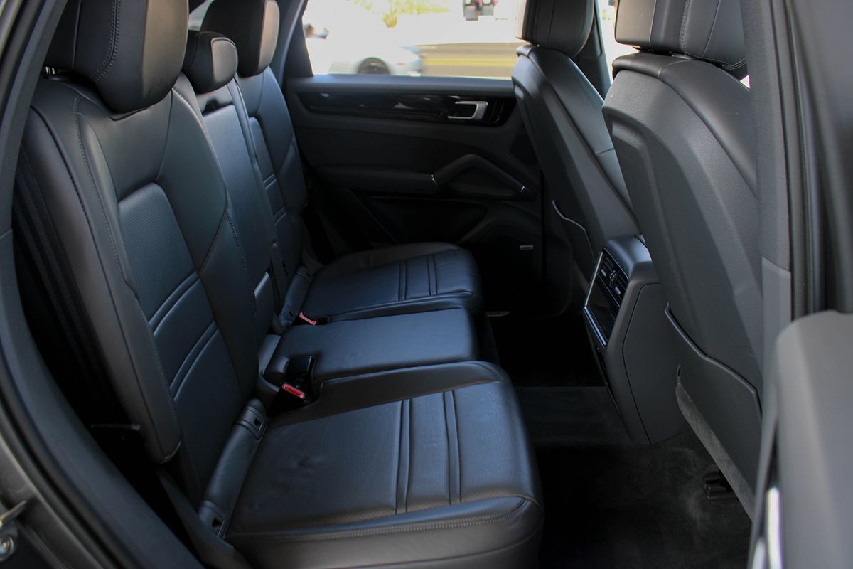 2019 Porsche Cayenne photo 23