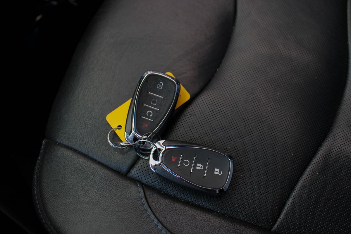 2017 Chevrolet Volt LT photo 35