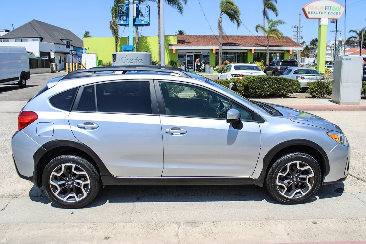 2017 Subaru Crosstrek Premium photo 6