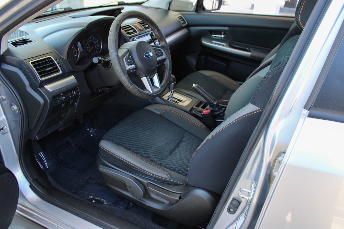 2017 Subaru Crosstrek Premium photo 12