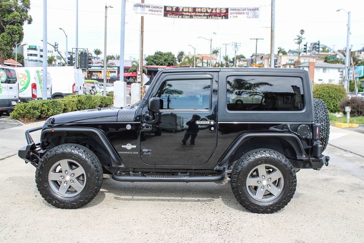 2013 Jeep Wrangler Freedom photo 2