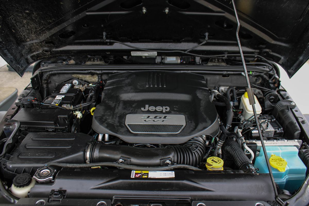 2013 Jeep Wrangler Freedom photo 31