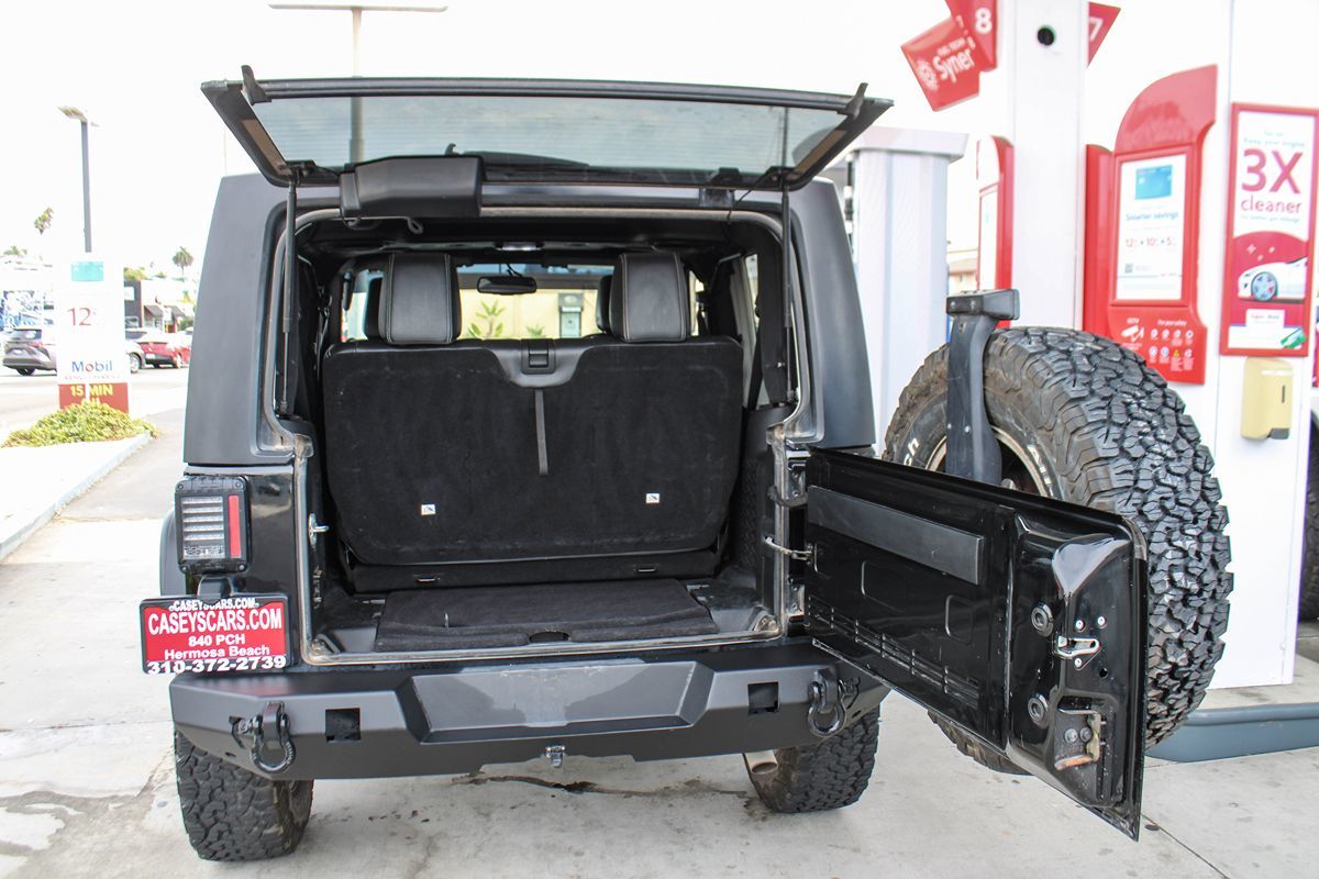 2013 Jeep Wrangler Freedom photo 25