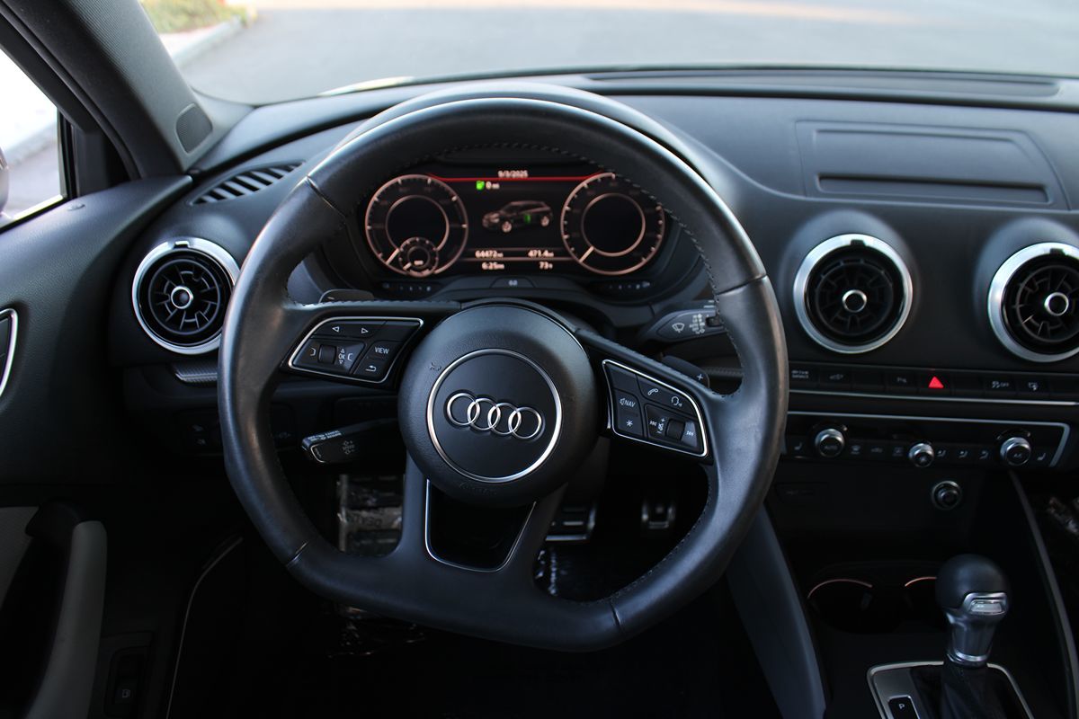 2017 Audi A3 E-tron Premium Plus photo 20