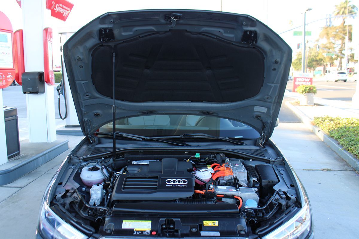 2017 Audi A3 E-tron Premium Plus photo 37