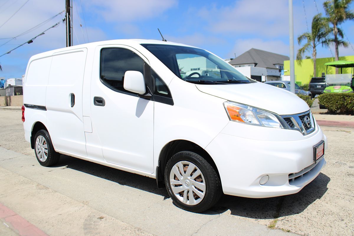2017 Nissan NV200 SV photo 7