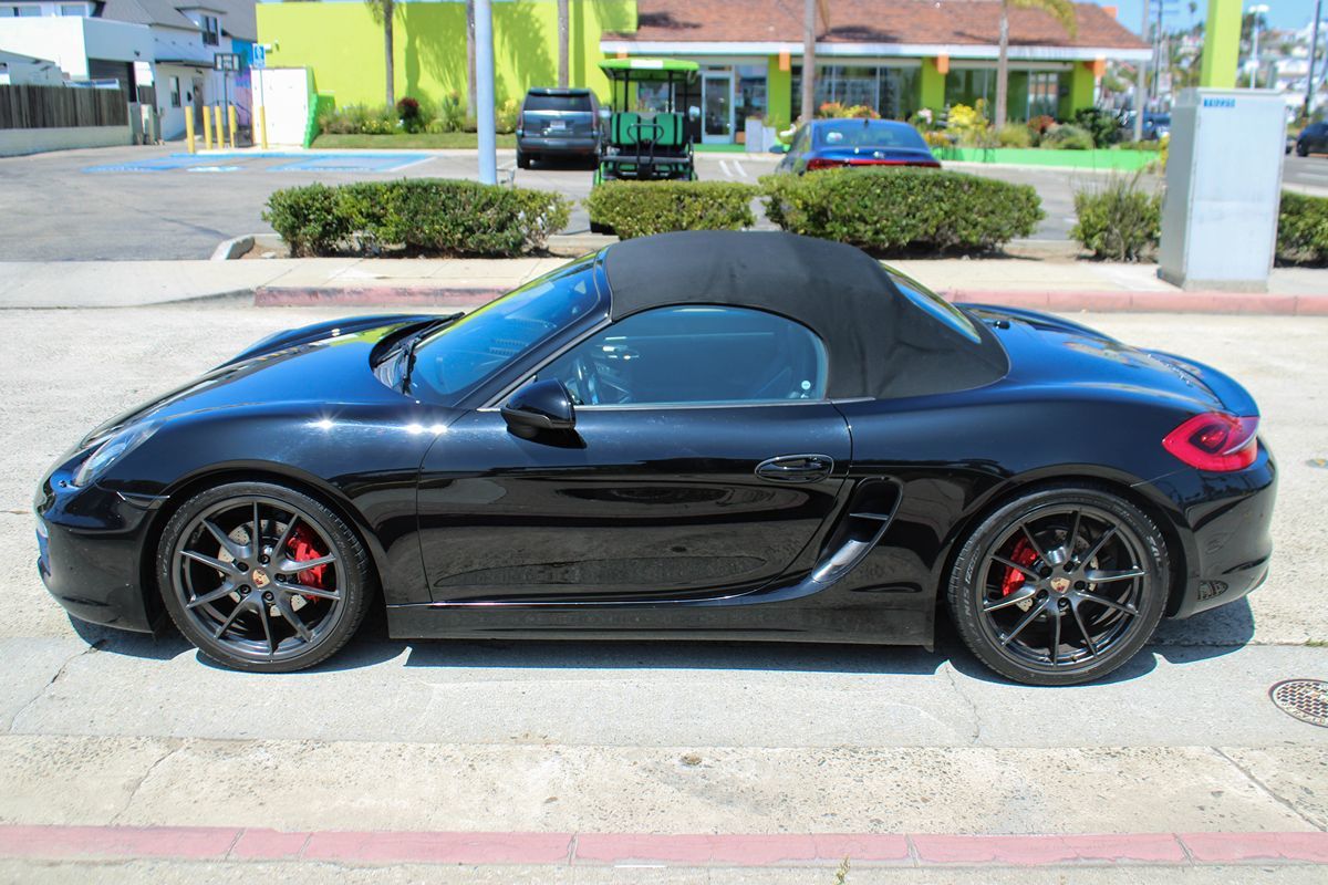 2014 Porsche Boxster S photo 43