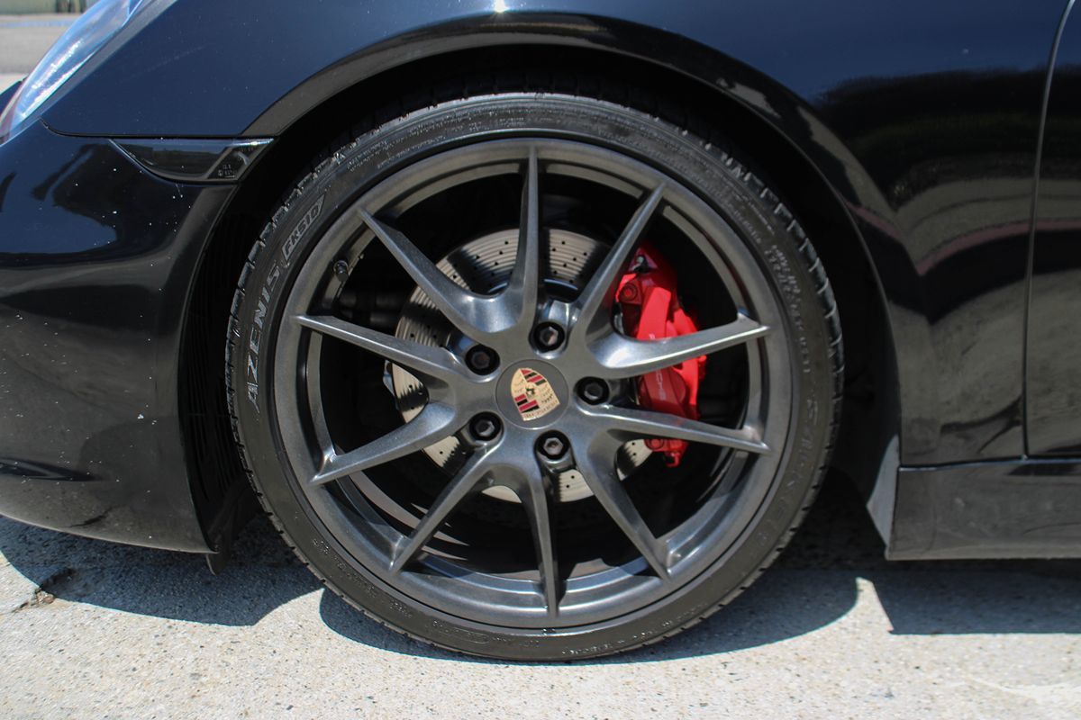 2014 Porsche Boxster S photo 39