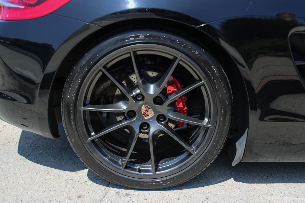 2014 Porsche Boxster S photo 41