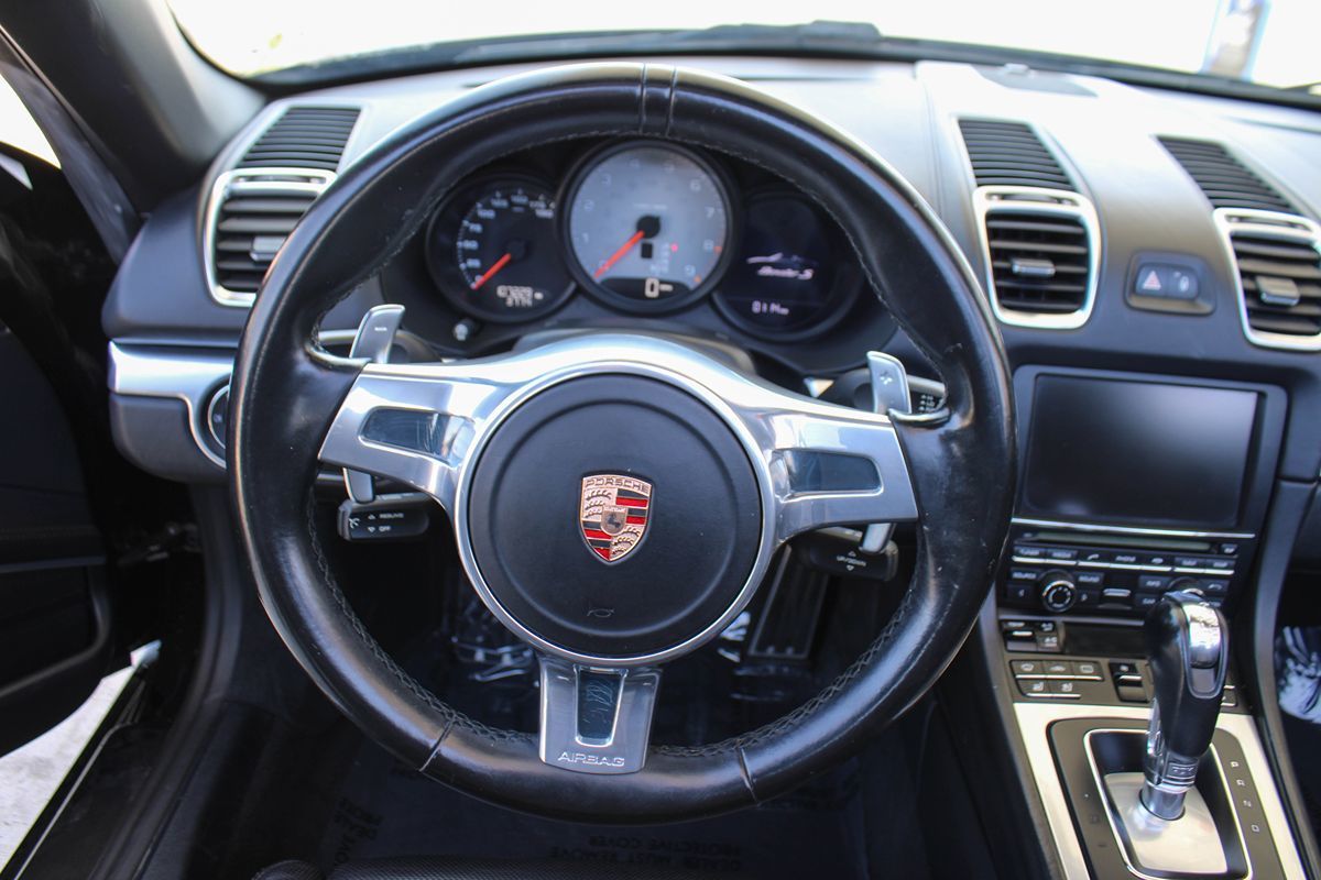 2014 Porsche Boxster S photo 19