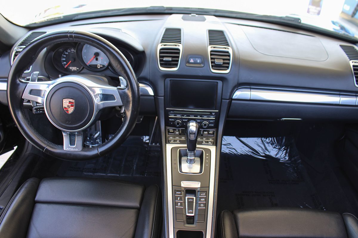 2014 Porsche Boxster S photo 12