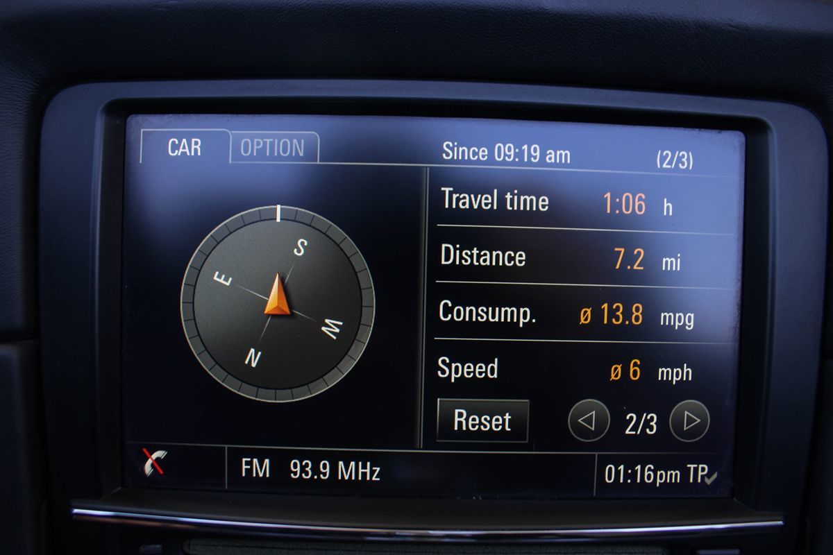 2014 Porsche Boxster S photo 38
