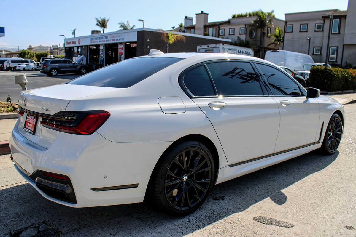 2021 Bmw 750i xDrive photo 5