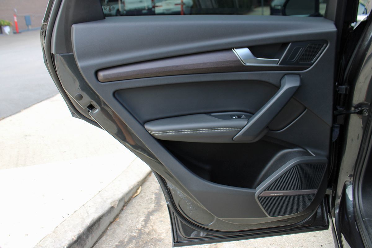 2021 Audi Q5 45 Premium Plus photo 32