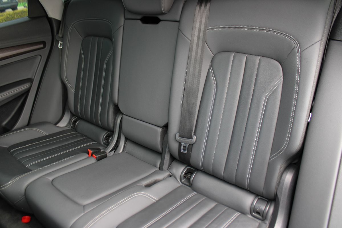 2021 Audi Q5 45 Premium Plus photo 14