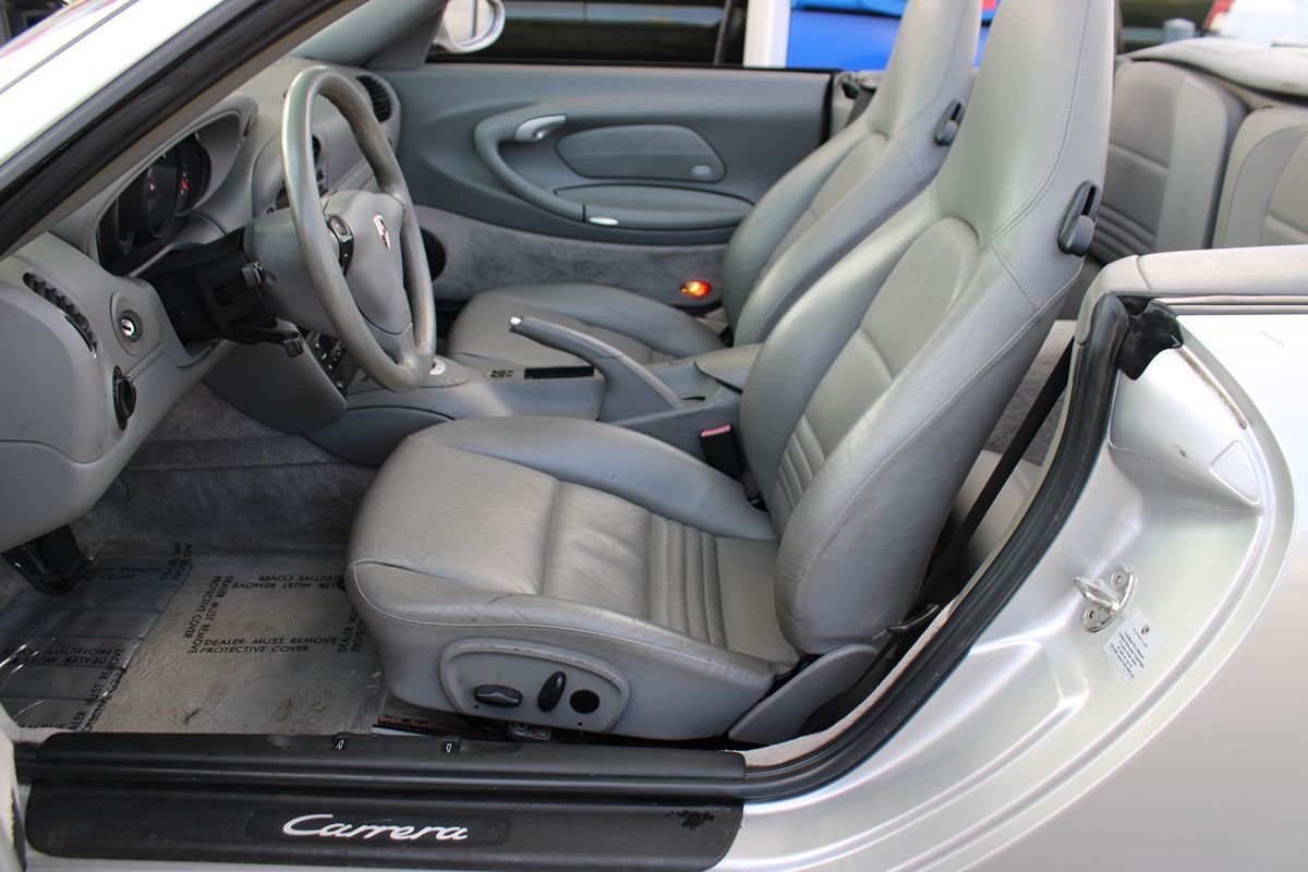 2003 Porsche 911 Cabriolet photo 26