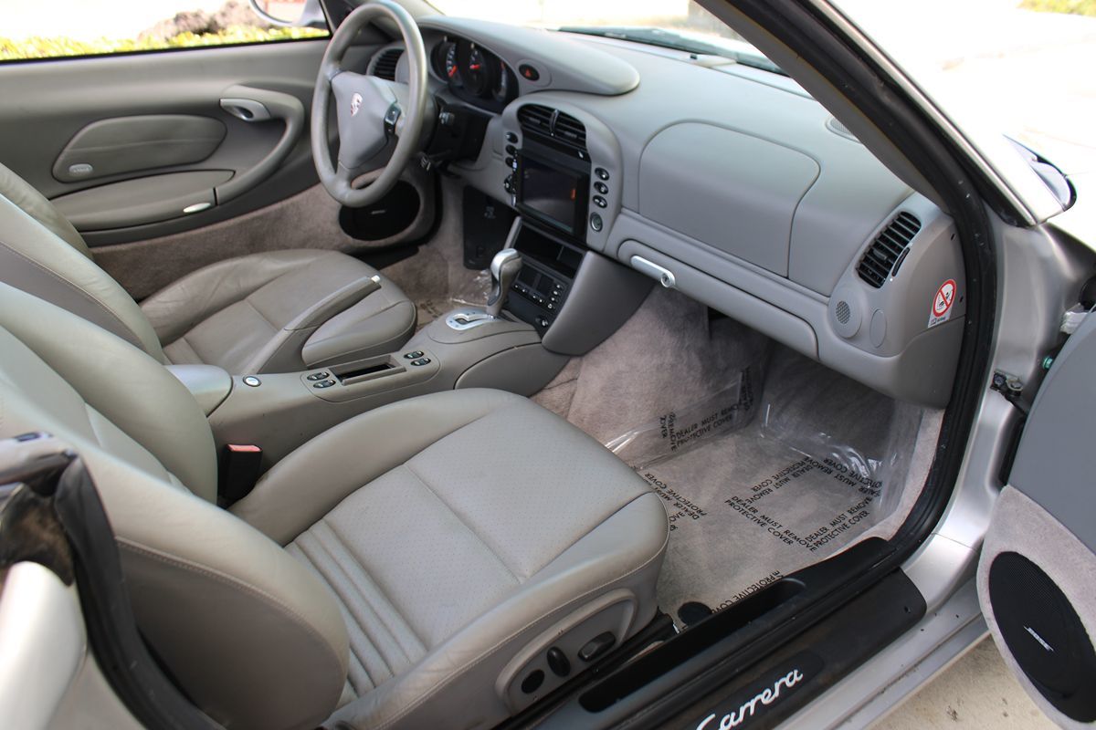 2003 Porsche 911 Cabriolet photo 32